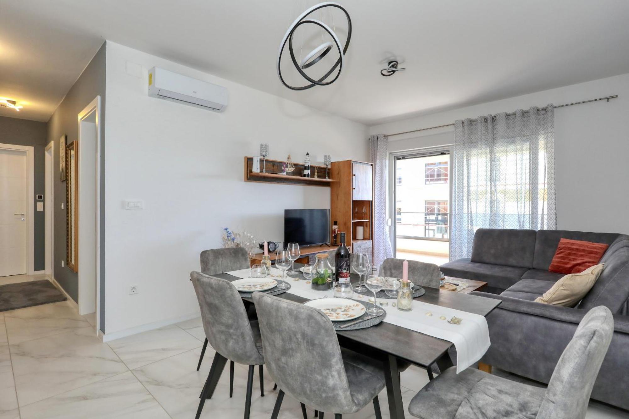 Apartment Relex With Pool & Jacuzzi Privlaka  Exterior photo