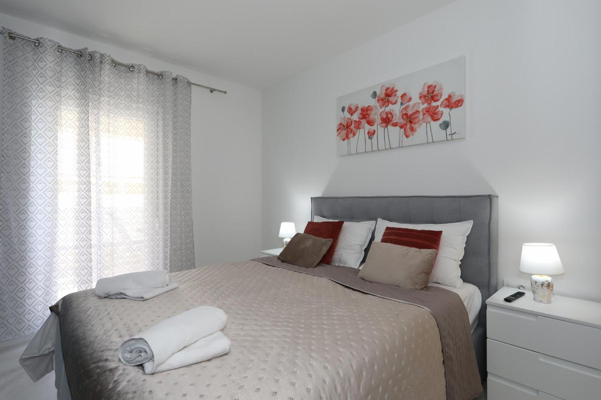 Apartment Relex With Pool & Jacuzzi Privlaka  Exterior photo